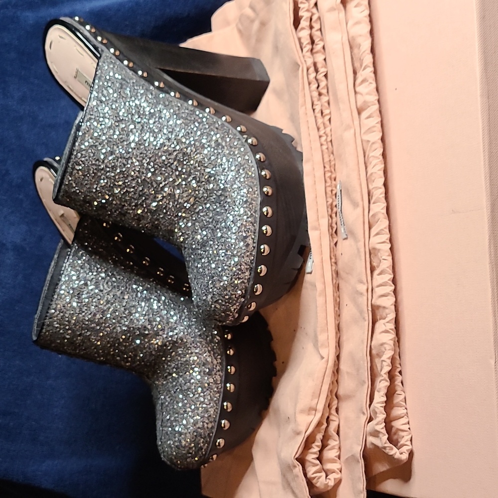 GLITTER 3 - Picture 4 of 4